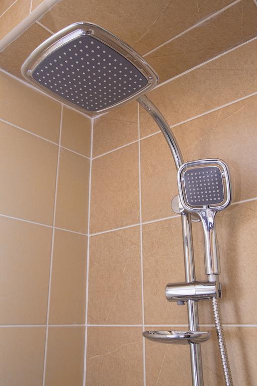 ! Promo! Central Evergreen Studio - Free Public Parking-Fast Wi-Fi Novi Sad Exterior foto